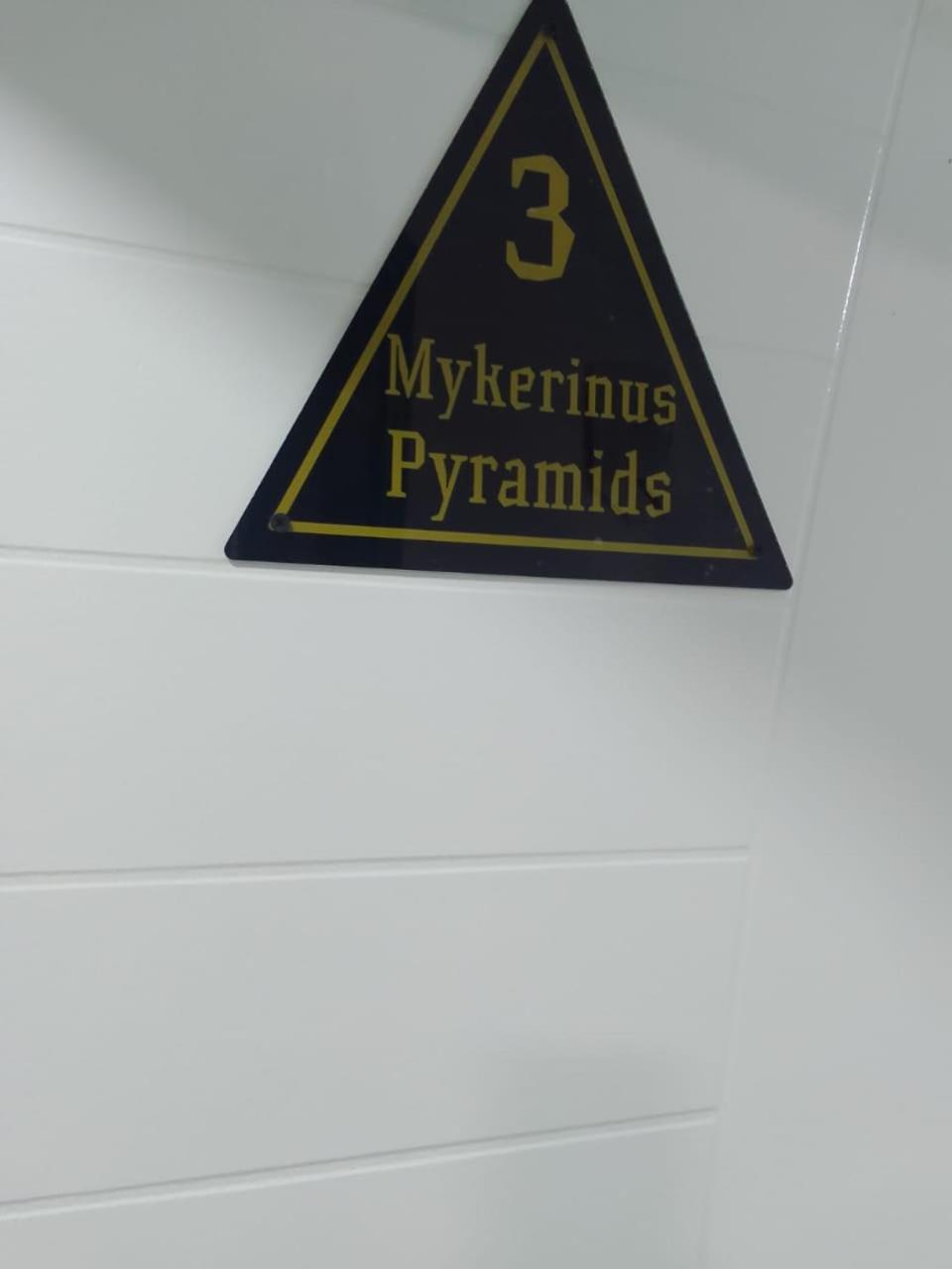 Pyramids Temple *